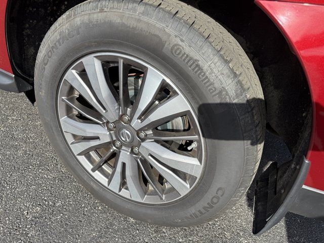 Used 2018 Nissan Pathfinder S AWD/4WD image 30