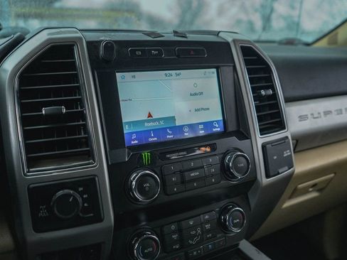 Used 2021 Ford F250 Lariat w/ Lariat Ultimate Package image 25