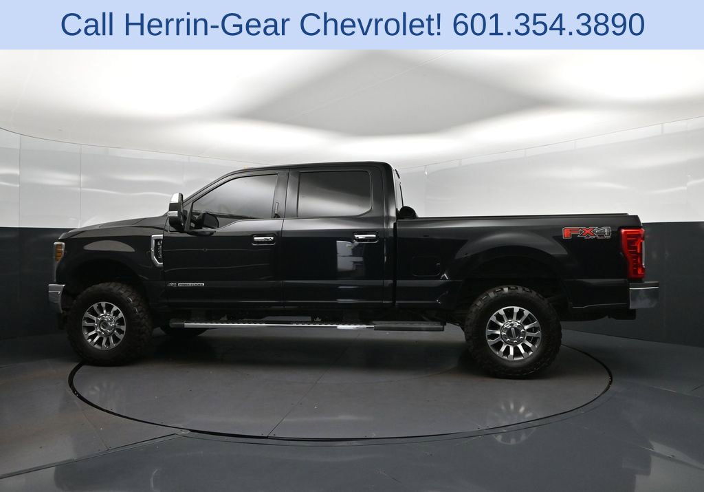 Used 2019 Ford F250 4x4 Crew Cab Super Duty image 4