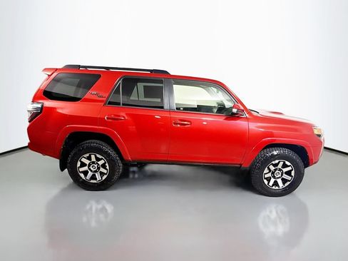 Used 2020 Toyota 4Runner TRD Off-Road AWD/4WD image 8