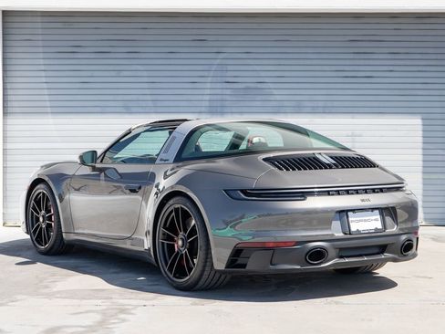 Certified 2023 Porsche 911 Targa 4 GTS AWD/4WD image 3