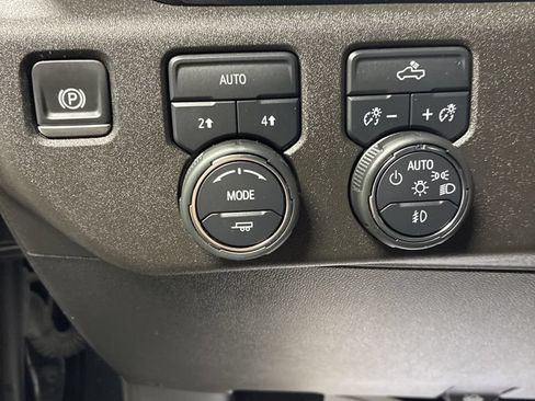 Used 2024 Chevrolet Silverado 1500 RST w/ Protection Package AWD/4WD image 13