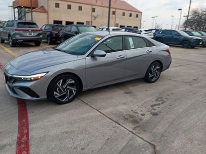 Used 2025 Hyundai Elantra SEL