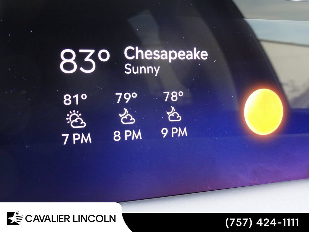 Used 2026 Lincoln Navigator L Premier AWD/4WD image 28