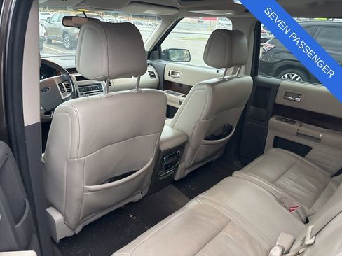 Used 2011 Ford Flex SEL w/ Rapid Spec Order Code image 8