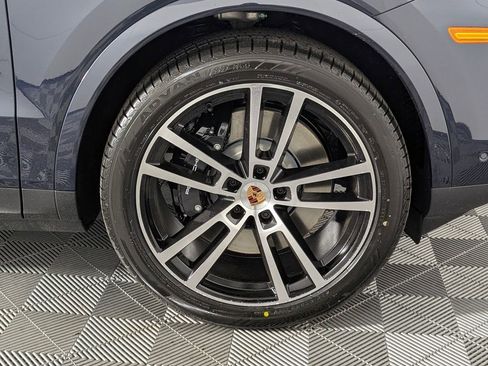 New 2026 Porsche Cayenne E-Hybrid image 14