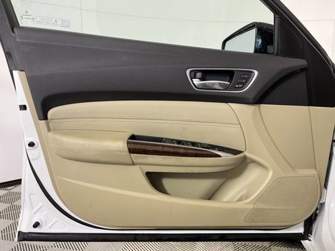 Used 2019 Acura TLX V6 SH-AWD image 10