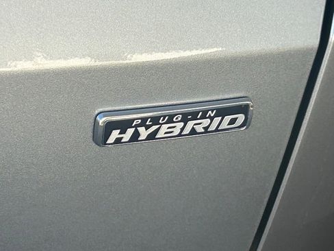 Certified 2024 Ford Escape SE w/ PHEV Premium Package image 23