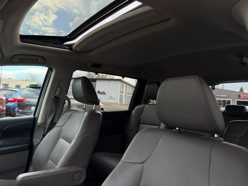 Used 2016 Honda Odyssey EX-L image 13