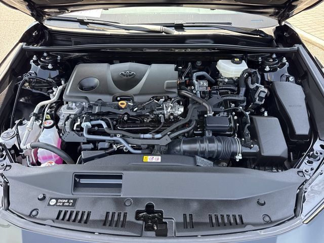 Used 2025 Toyota Camry XSE FWD image 36