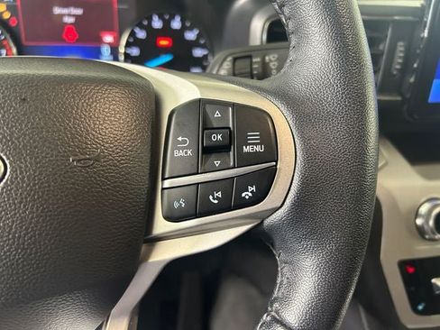 Used 2023 Ford Explorer XLT w/ Equipment Group 202A AWD/4WD image 16
