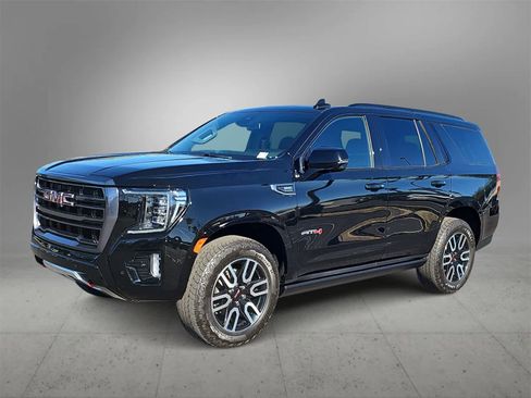 Used 2024 GMC Yukon AT4 w/ Technology Package image 4