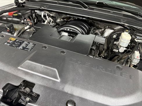 Used 2015 Chevrolet Suburban LTZ AWD/4WD image 55