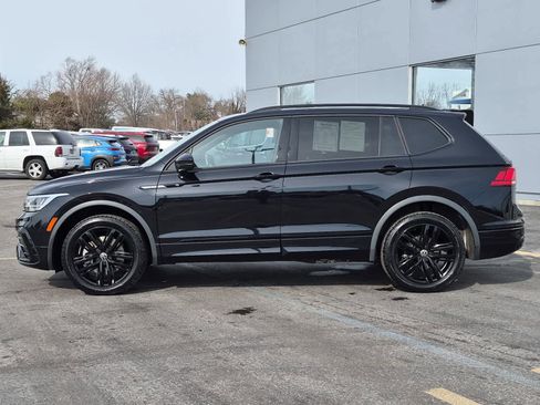 Used 2022 Volkswagen Tiguan SE R-Line image 5