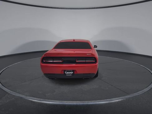 Used 2015 Dodge Challenger SRT RWD image 14