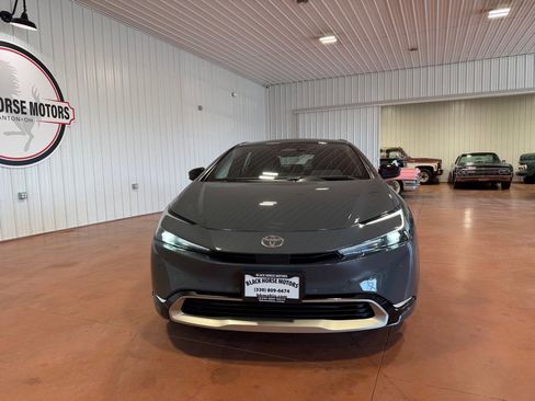 Used 2024 Toyota Prius Prime SE image 5