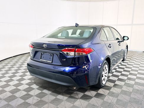 Used 2024 Toyota Corolla LE FWD image 3