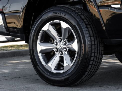 Used 2022 RAM 1500 Limited image 71