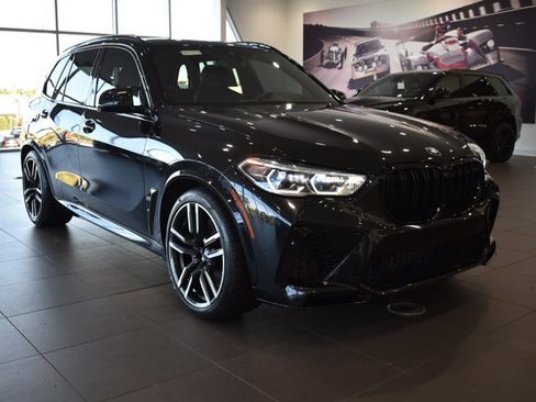 Used 2021 BMW X5 M w/ Executive Package image 5