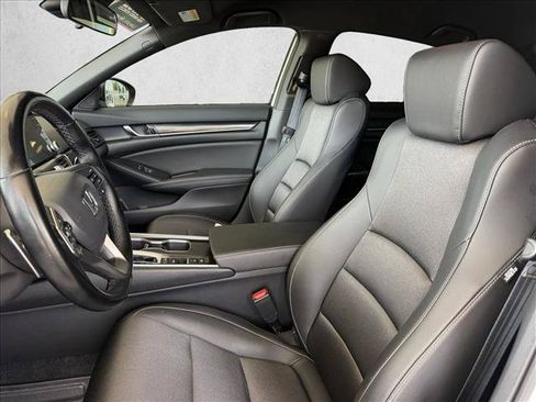 Used 2022 Honda Accord Sport image 9