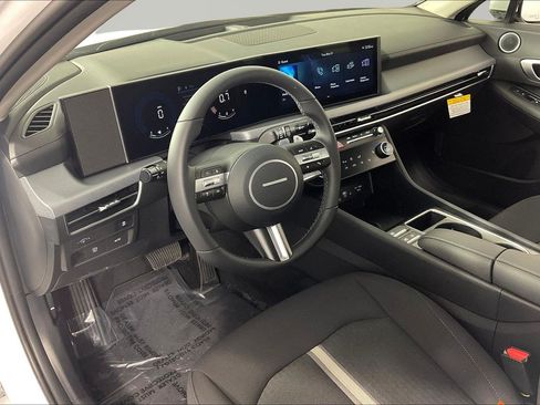 Certified 2026 Hyundai Sonata SEL FWD image 16