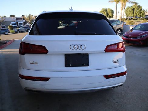 Used 2018 Audi Q5 2.0T Premium image 18