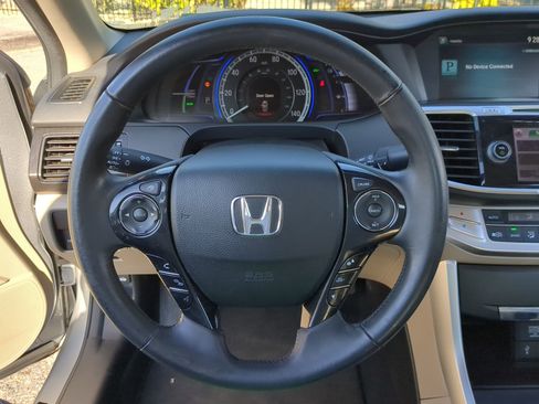 Used 2014 Honda Accord EX-L image 31