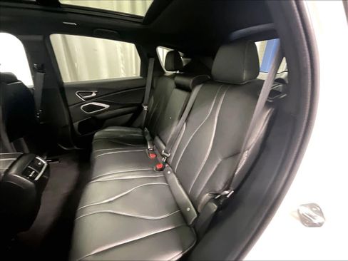 Used 2025 Acura RDX SH-AWD image 15