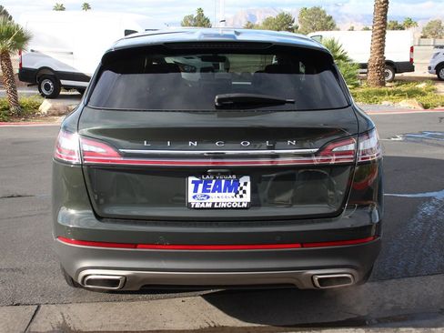 Certified 2023 Lincoln Nautilus FWD w/ Premium Package image 5