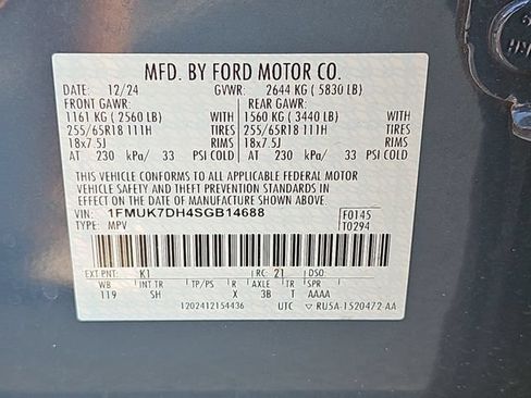 Used 2025 Ford Explorer Active w/ Active Comfort Package RWD image 38
