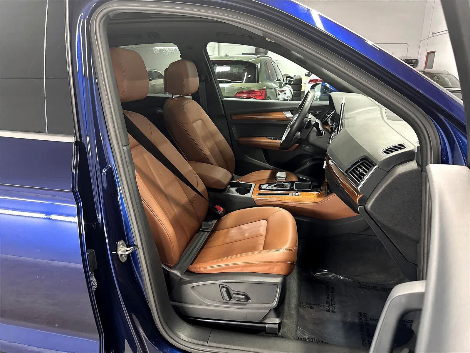 Used 2023 Audi Q5 2.0T Premium Plus AWD/4WD image 11
