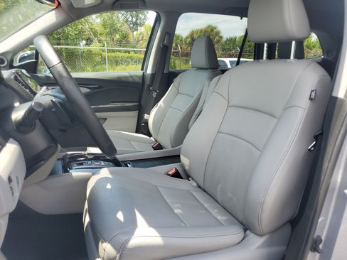 Used 2019 Honda Pilot Touring image 21