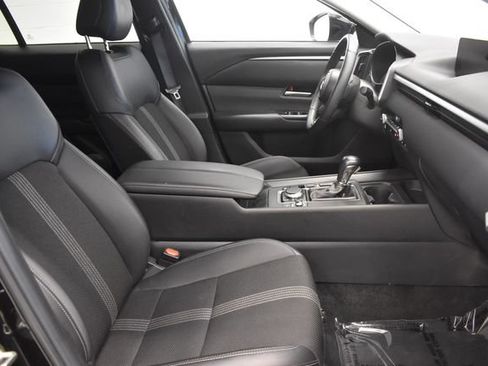 Used 2025 MAZDA CX-50 AWD 2.5 S w/ Preferred Package image 18