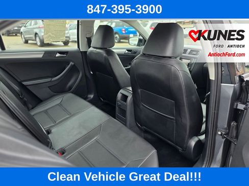 Used 2018 Volkswagen Jetta Wolfsburg Edition image 26