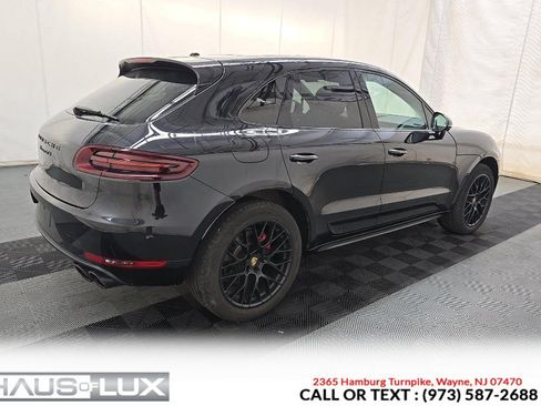 Used 2018 Porsche Macan GTS AWD/4WD image 10