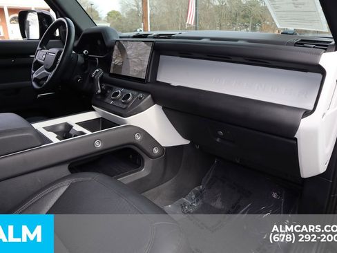 Used 2025 Land Rover Defender 110 S AWD/4WD image 30