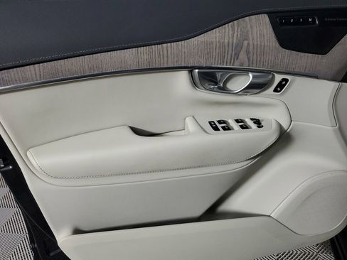 Certified 2024 Volvo XC90 B6 Ultimate w/ Protection Package Premier AWD/4WD image 20