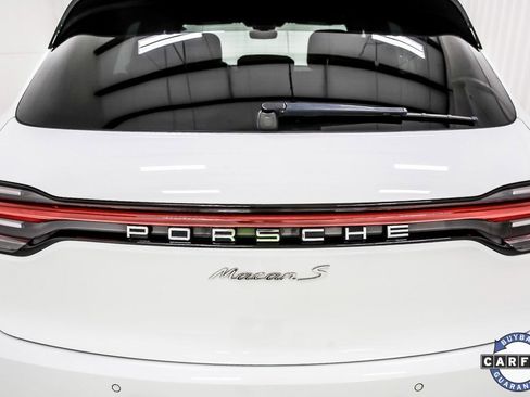 Used 2021 Porsche Macan S w/ Premium Package image 10