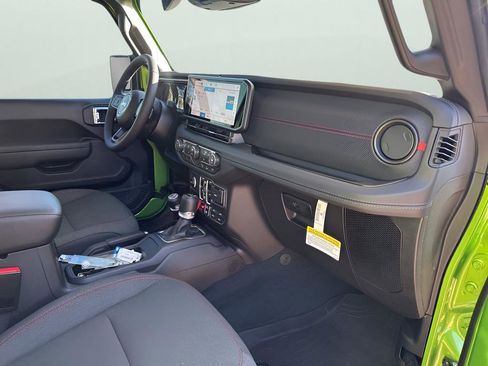 New 2026 Jeep Wrangler Unlimited Rubicon w/ Safety Group image 14