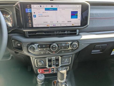 New 2024 Jeep Wrangler Unlimited Rubicon w/ Convenience Group image 11