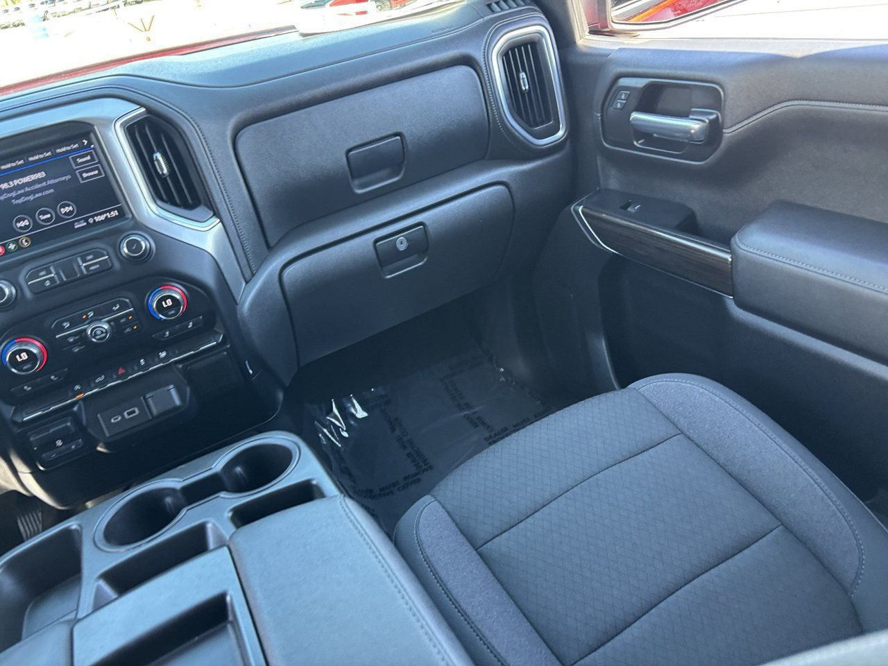 Used 2021 Chevrolet Silverado 1500 LT w/ Bed Protection Package AWD/4WD image 14