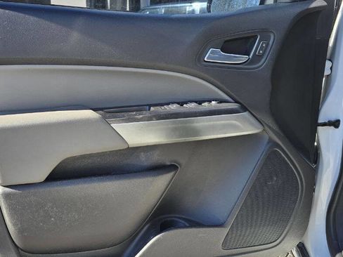 Used 2018 Chevrolet Colorado LT image 13