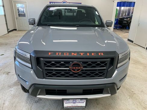 Used 2022 Nissan Frontier PRO-4X image 11