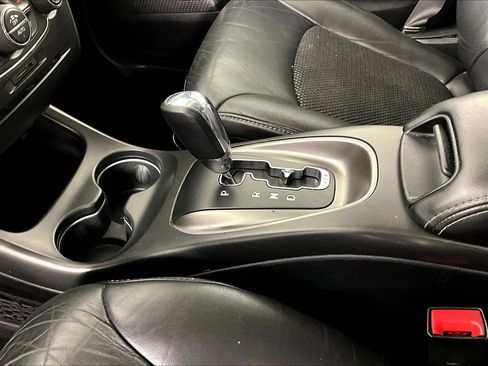 Used 2020 Dodge Journey Crossroad FWD image 18