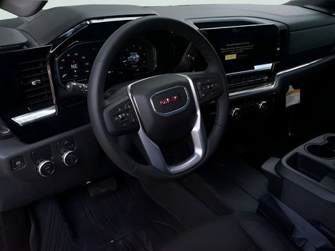 Used 2025 GMC Sierra 1500 Elevation RWD image 8