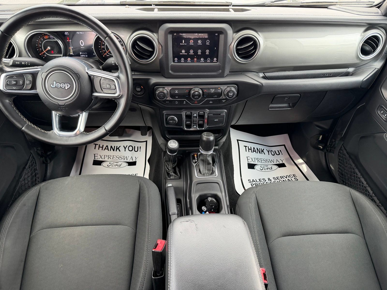 Used 2021 Jeep Wrangler Unlimited Sahara AWD/4WD image 14