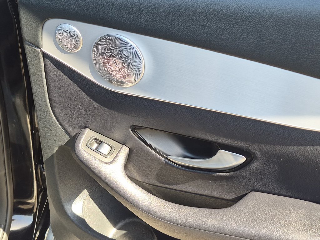 Used 2019 Mercedes-Benz GLC 300 4MATIC Coupe image 20