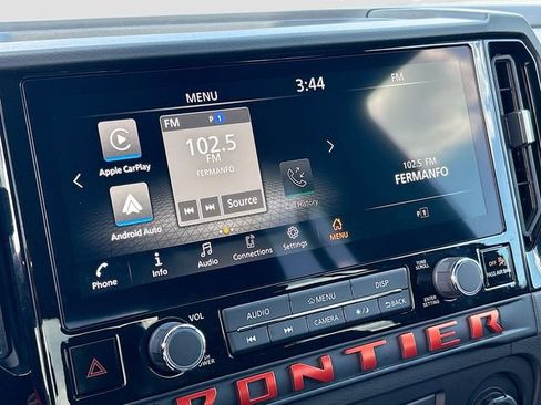 Certified 2025 Nissan Frontier PRO-4X AWD/4WD image 11