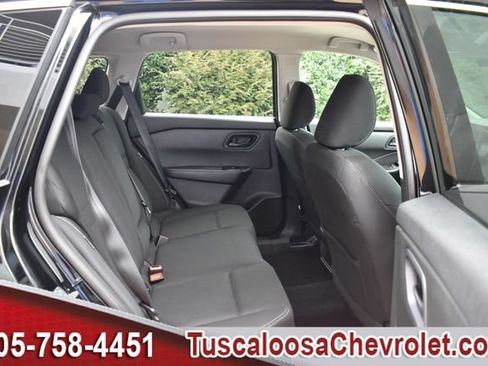 Used 2024 Nissan Rogue S AWD/4WD image 20