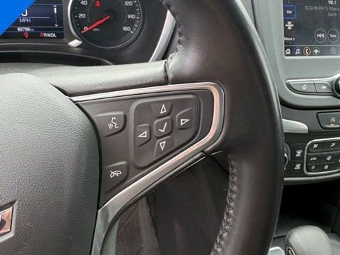 Used 2022 Chevrolet Equinox LT image 16